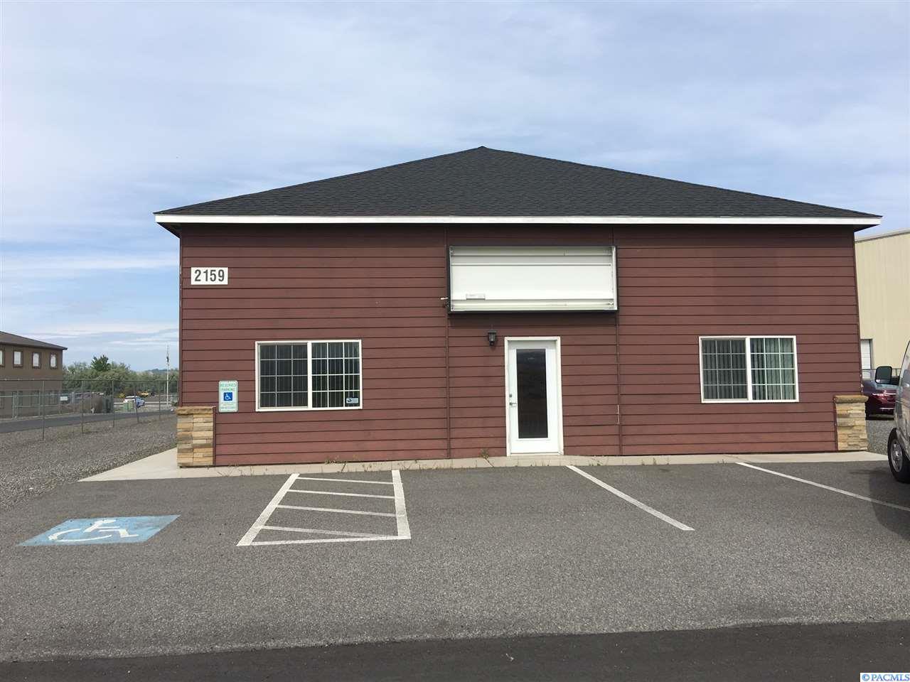 2159 Henderson Loop - Photo 1