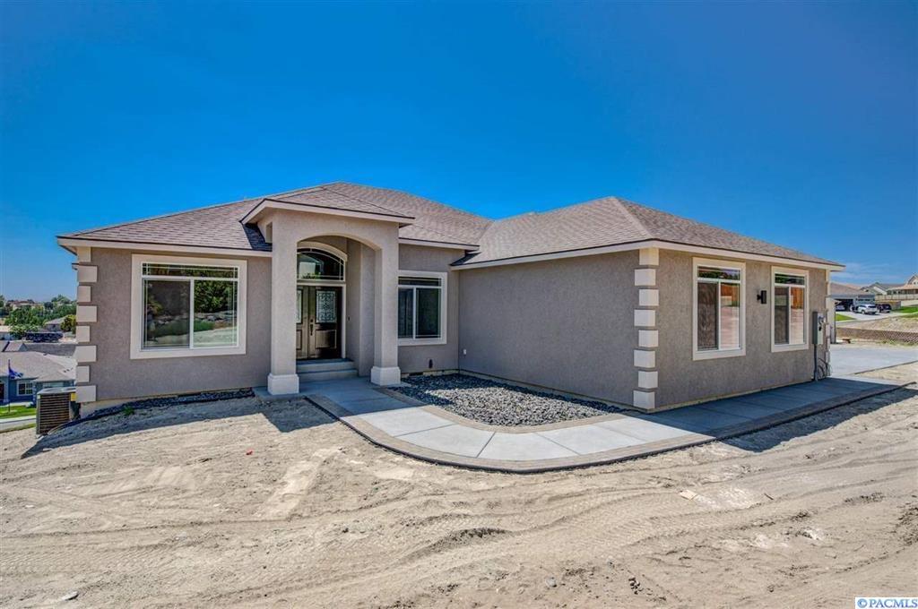 4262 Maple Ln - Photo 1