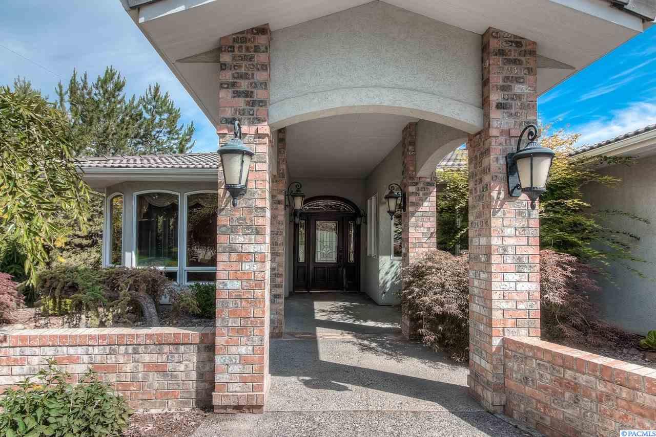 420 Columbia Ave - Photo 1
