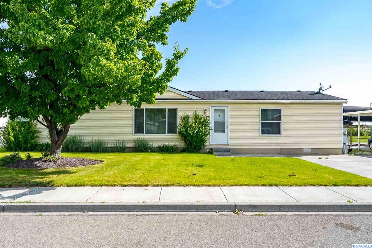 8436 Canyon Ave - Photo 1