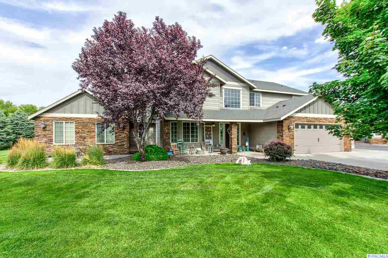 3858 Eastlake Drive - Photo 1