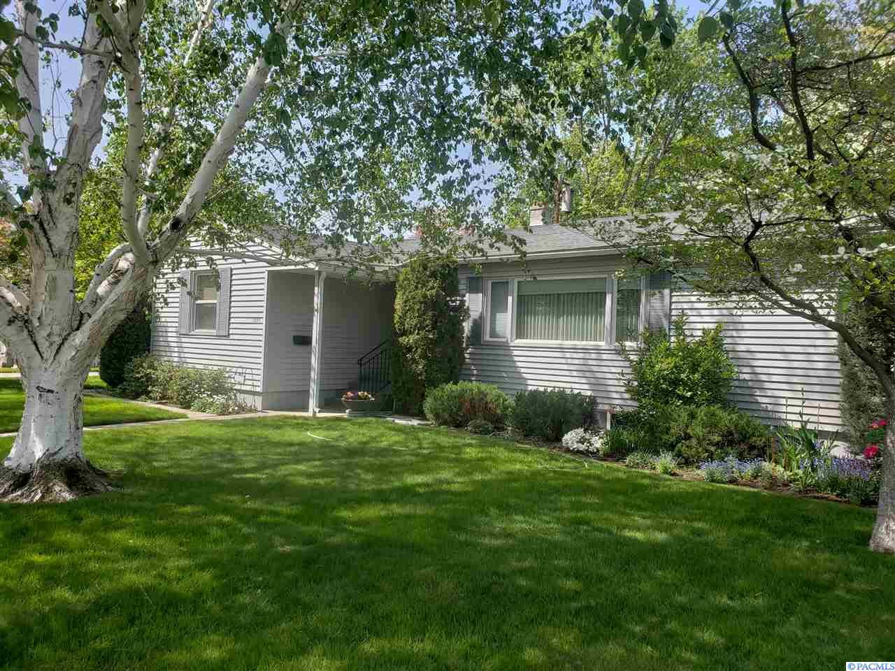 1935 Hetrick Avenue - Photo 1