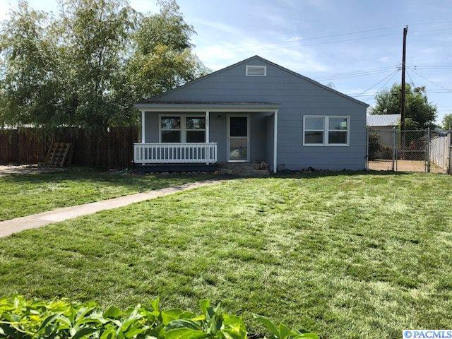 1605 Thayer Drive - Photo 1