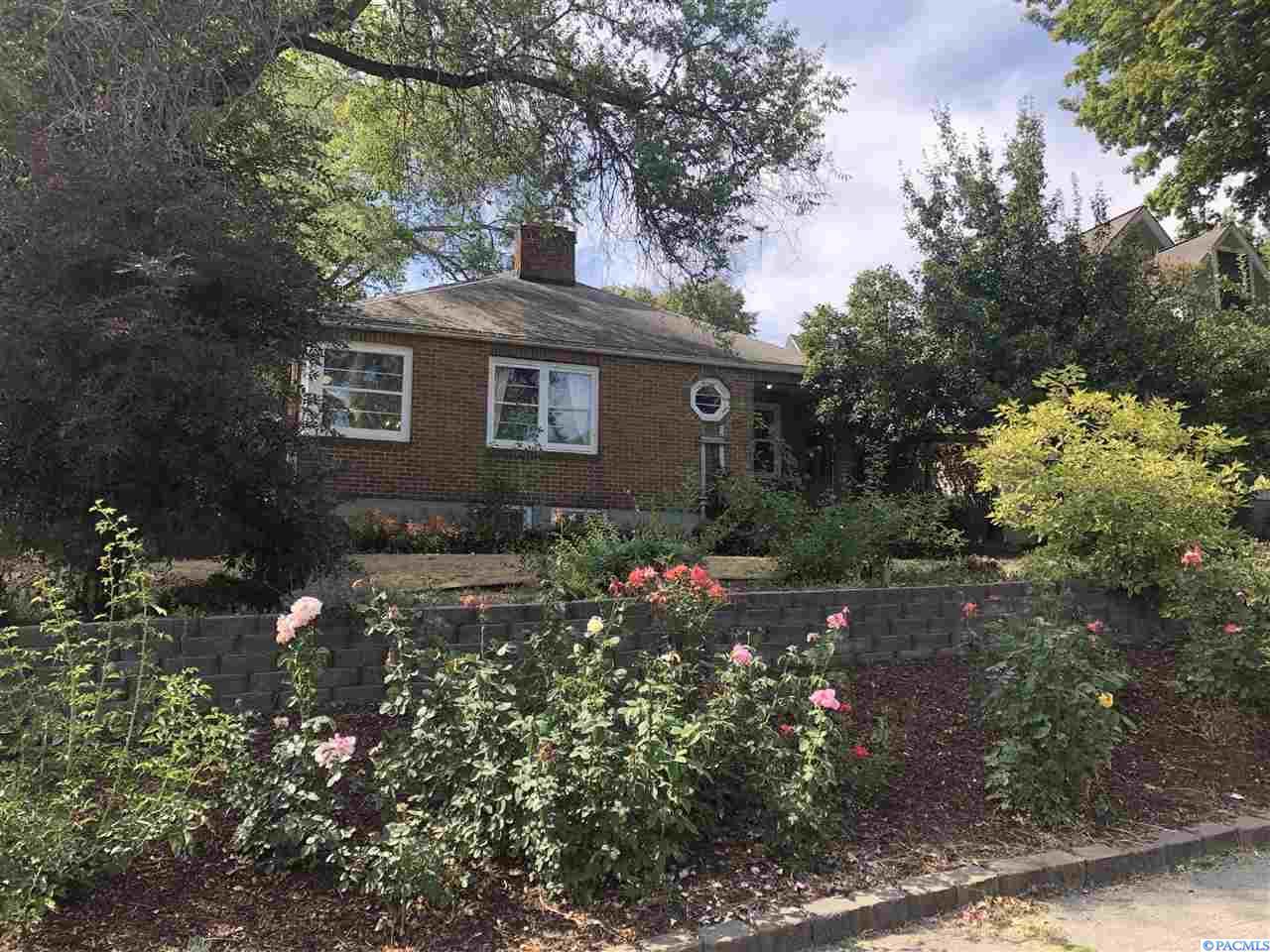 805 State St. - Photo 1
