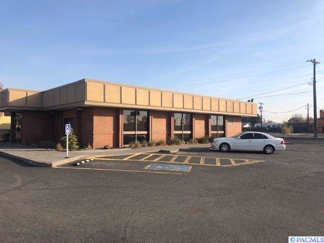 1840 Court Street - Photo 1