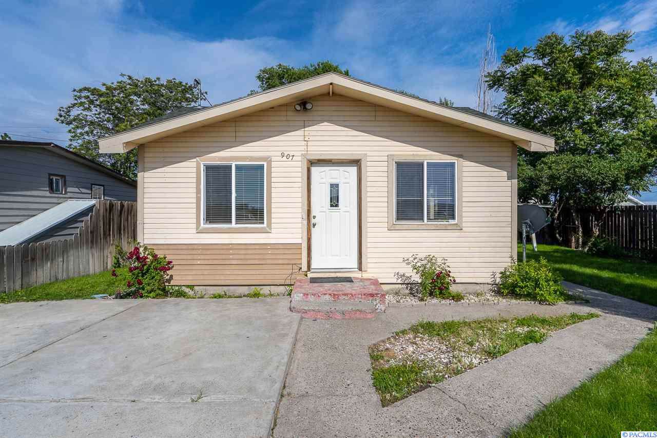 907 Myrtle - Photo 1