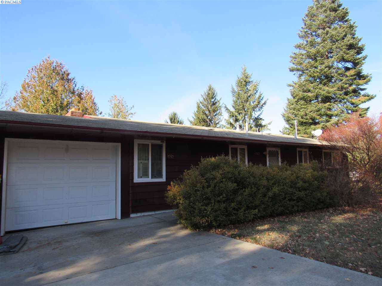 1325 Haven Circle - Photo 1