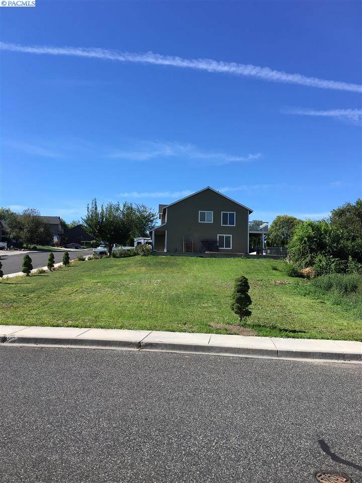5204 S Auburn Place - Photo 1