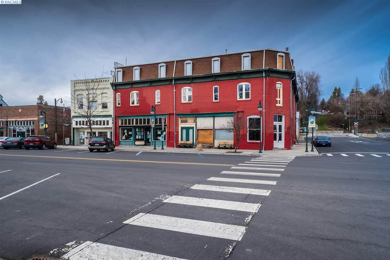 130 Main St - Photo 1