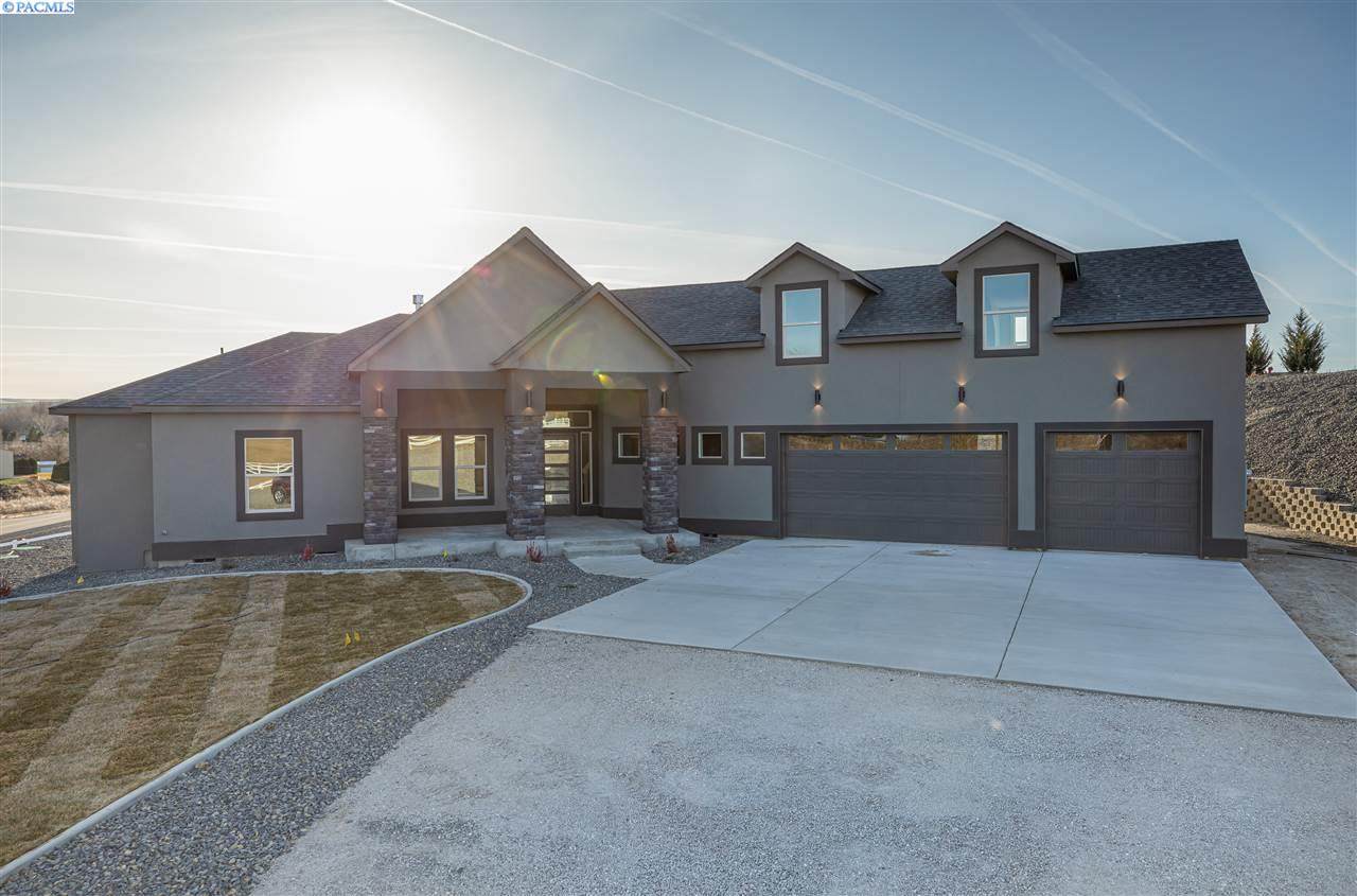 1506 Bermuda Rd - Photo 1