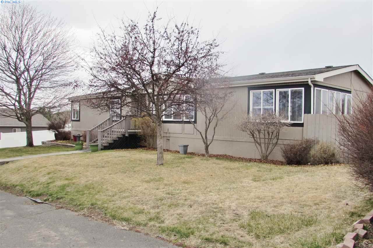 712 Hillcrest Drive - Photo 1 712 Hillcrest Drive - Photo 1