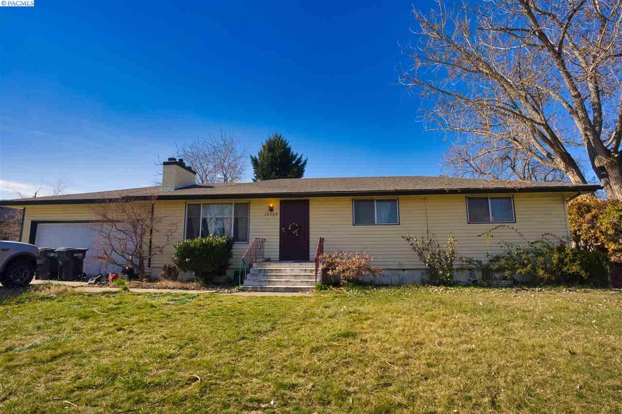 10904 Shady Lane - Photo 1