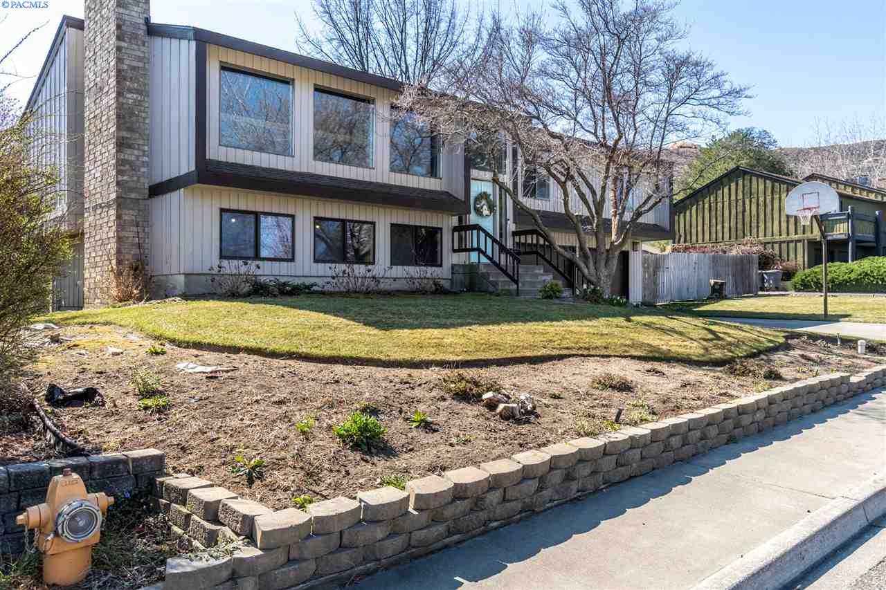 207 Orchard Way - Photo 1