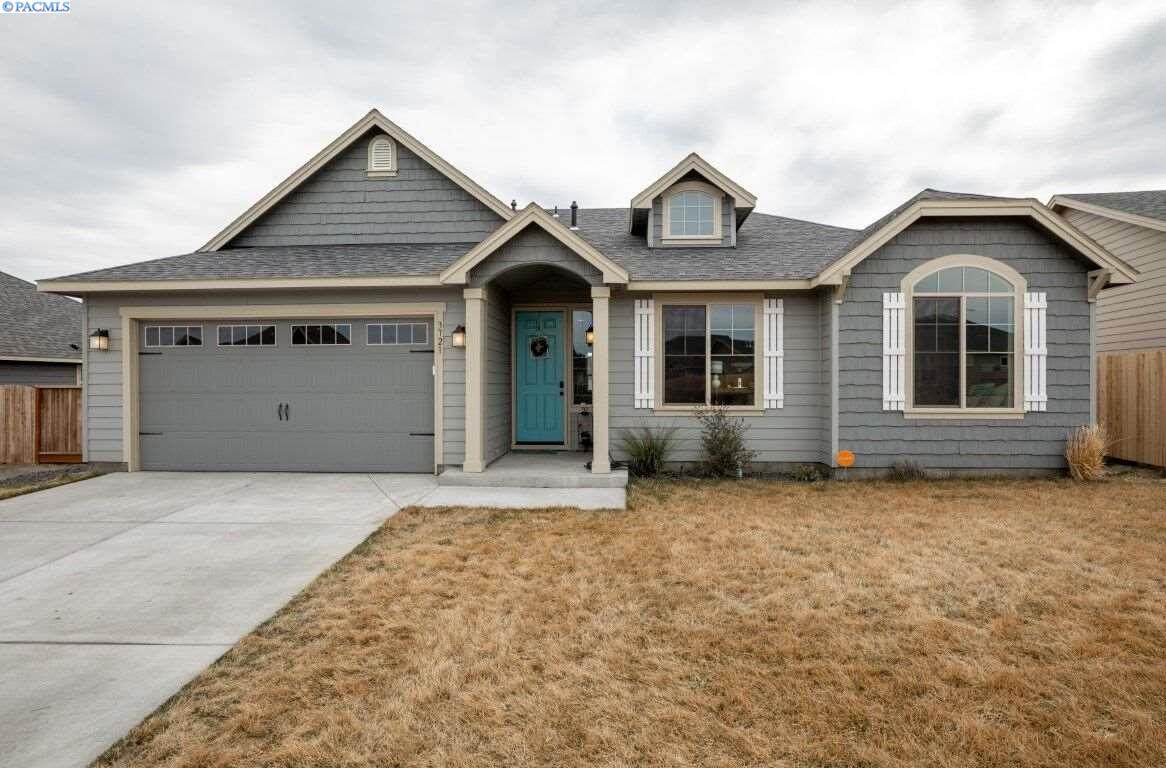 3721 Bismarck Ln. - Photo 1