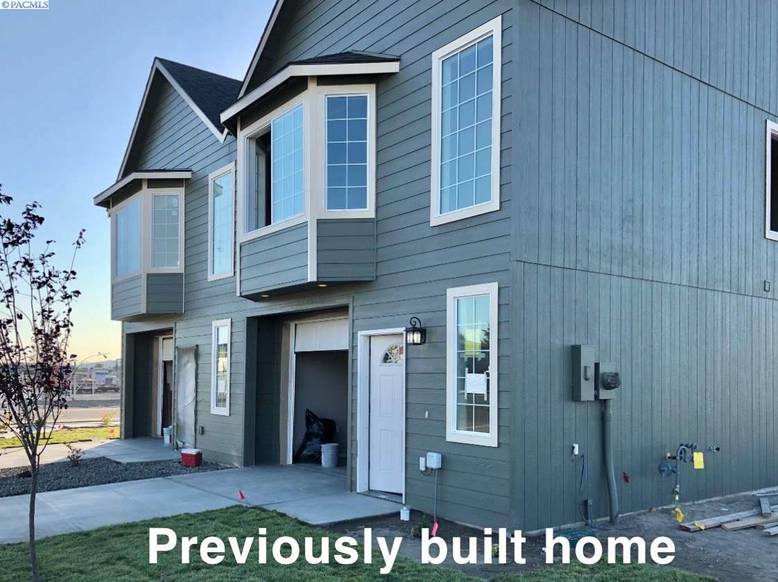 1815 Highland St - Photo 1