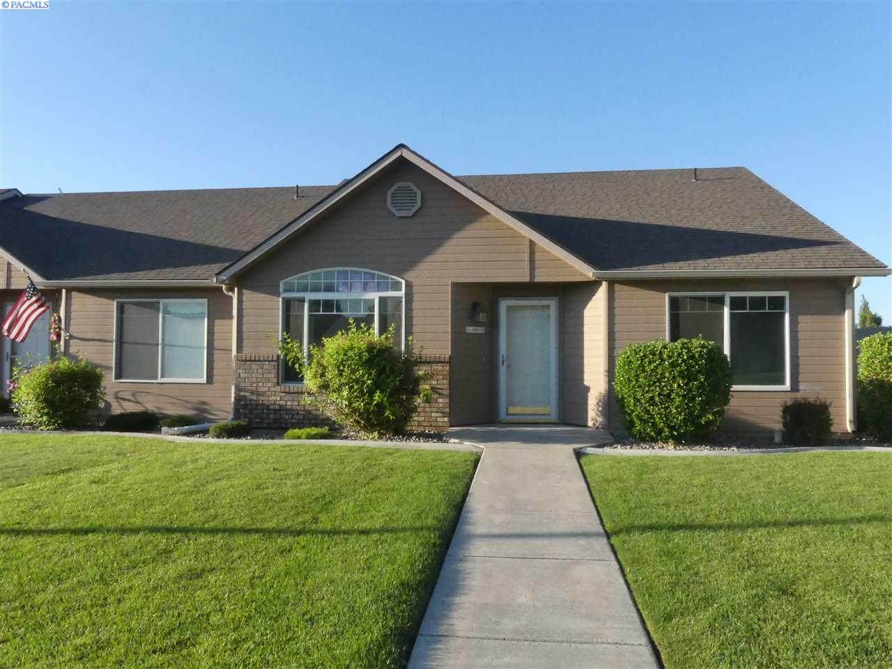 2515 Grand Ronde Ave - Photo 1