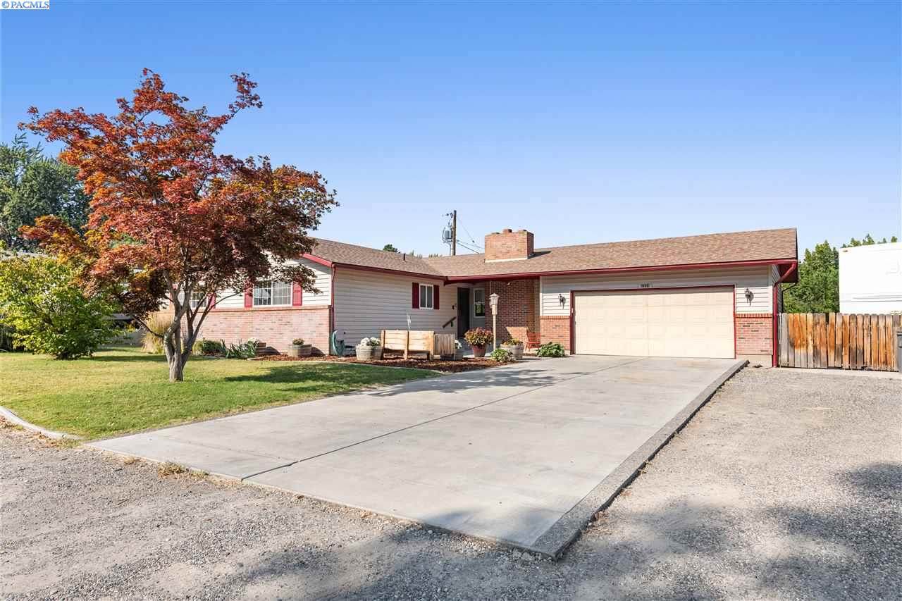 2320 Kent - Photo 1