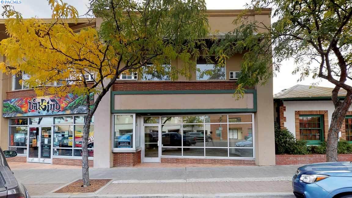 311 Kennewick Ave - Photo 1
