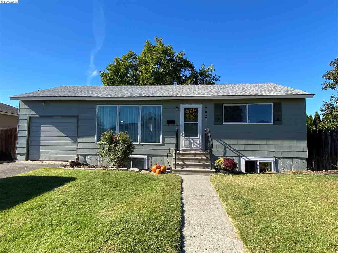 2021 Everest Avenue - Photo 1