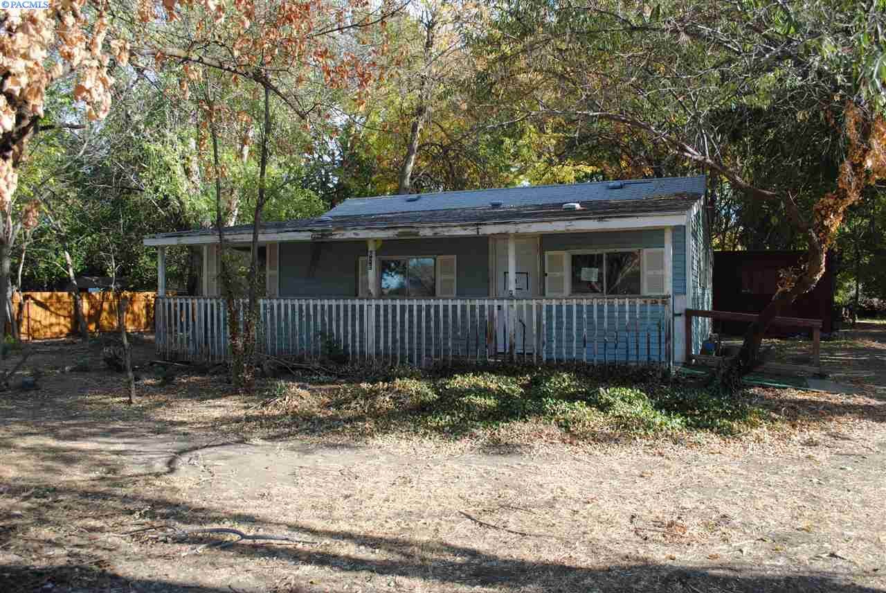 626 Riverside Dr. - Photo 1