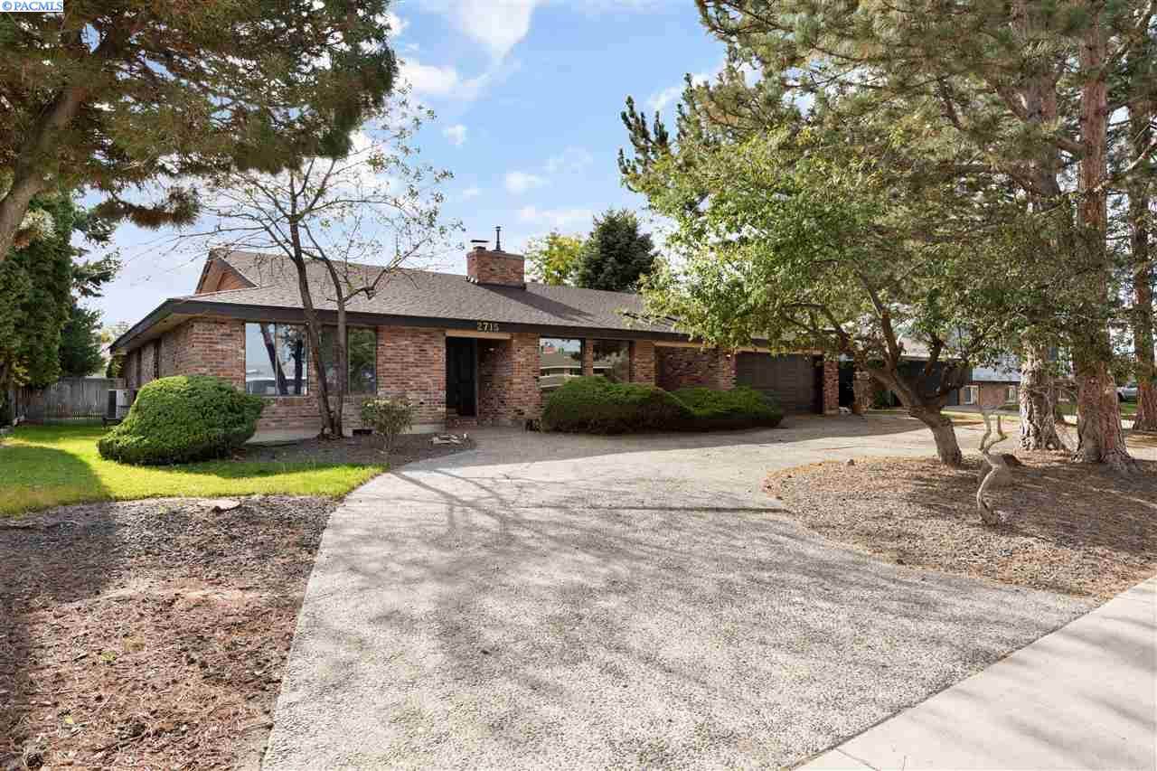 2715 Klamath Avenue - Photo 1