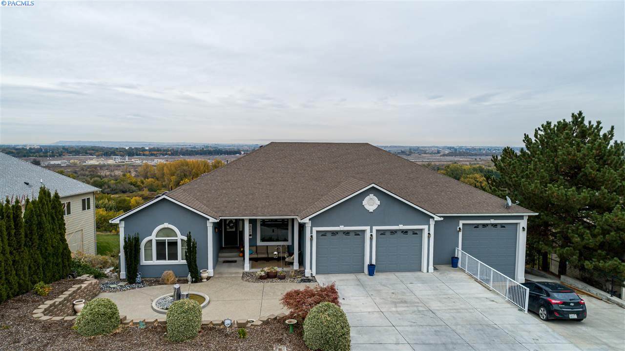 368 Riverwood Street - Photo 1