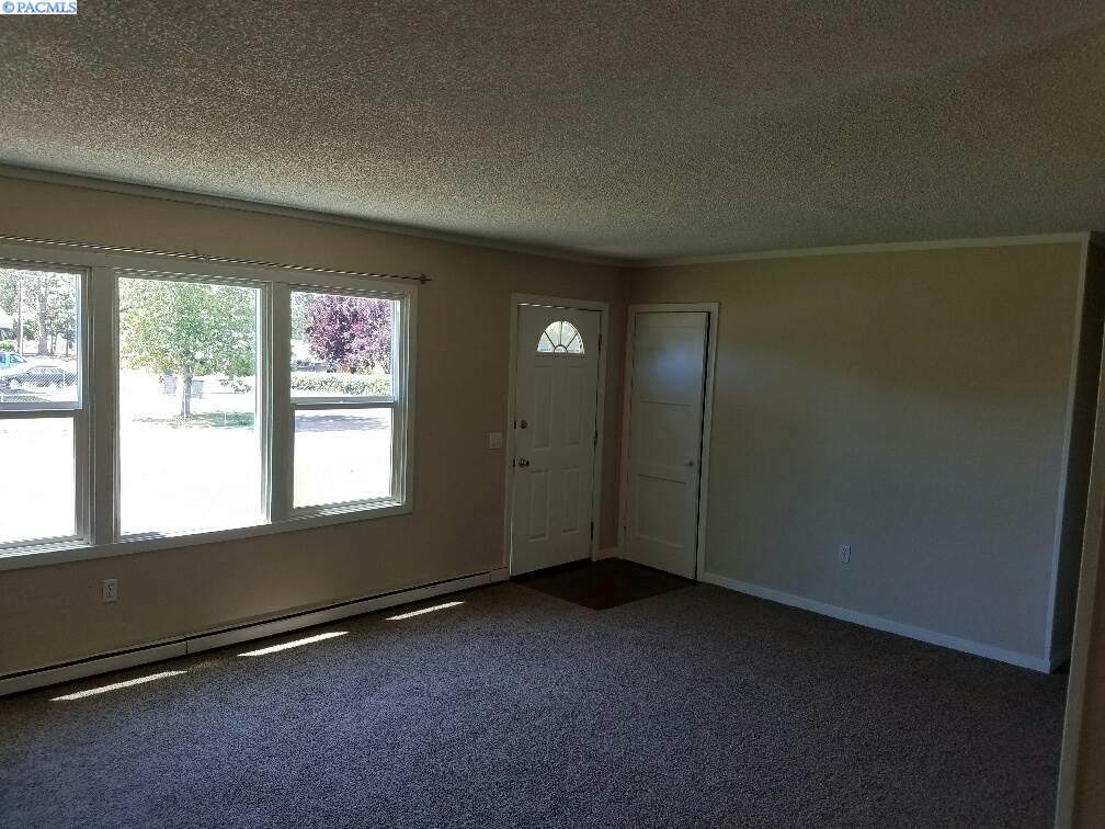328 Douglas - Photo 1