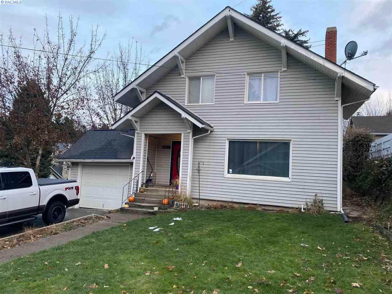 807 Mill St - Photo 1
