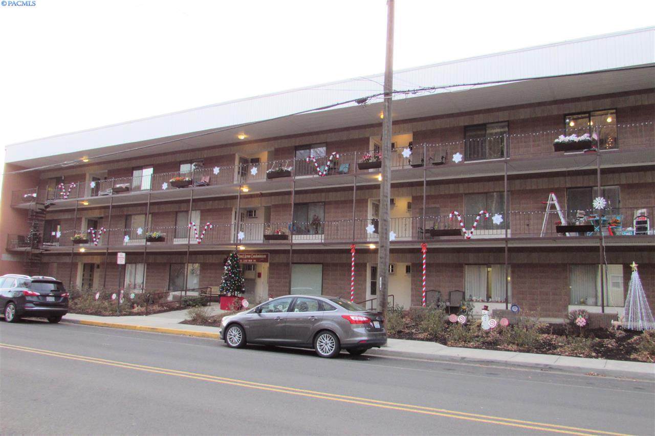 203 Mill St - Photo 1