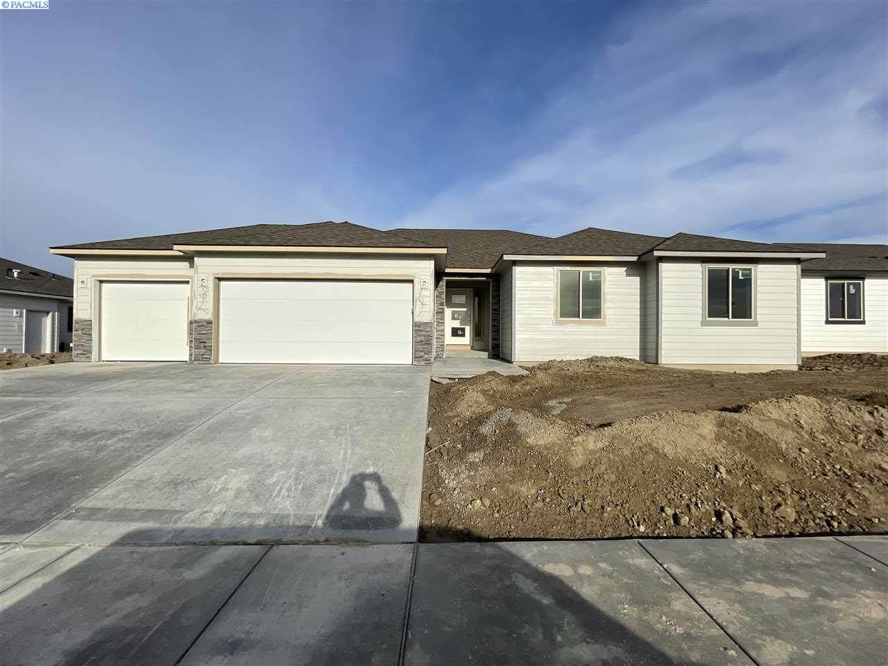 5662 32nd Ave - Photo 1