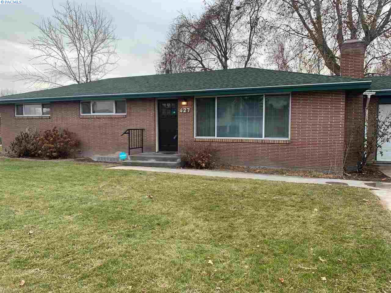 427 27th Avenue - Photo 1