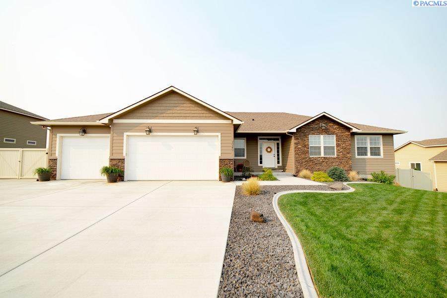 2949 Karlee Drive - Photo 1