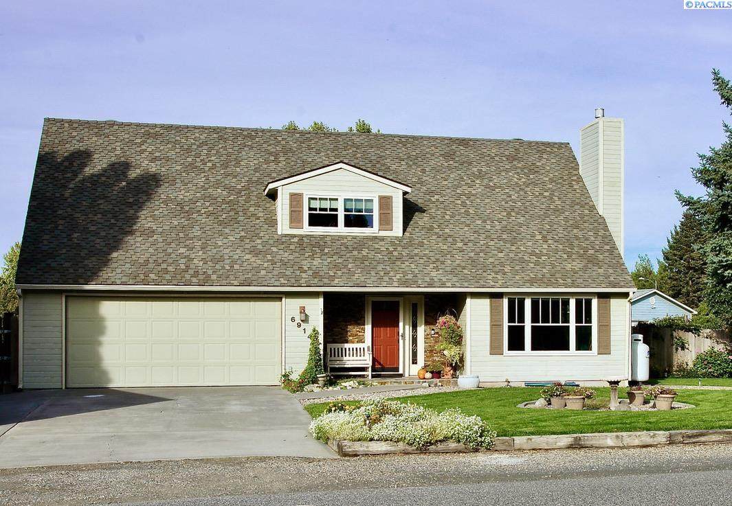6914 6th Ave - Photo 1