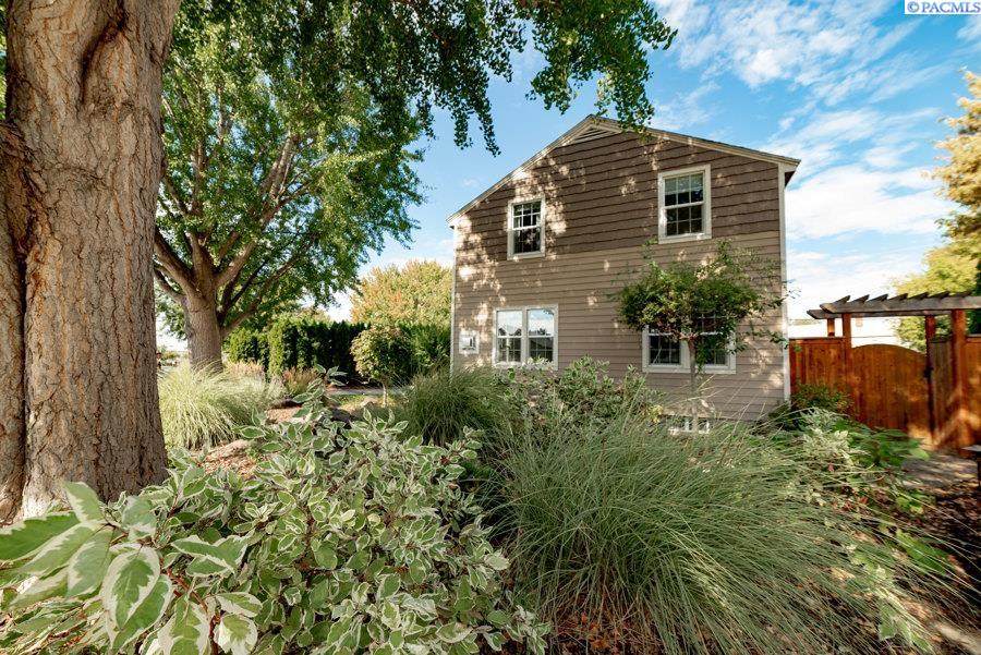 1305 Hains Avenue - Photo 1