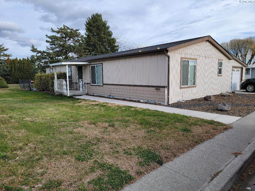 7901 Clearwater Ave., #186 - Photo 1