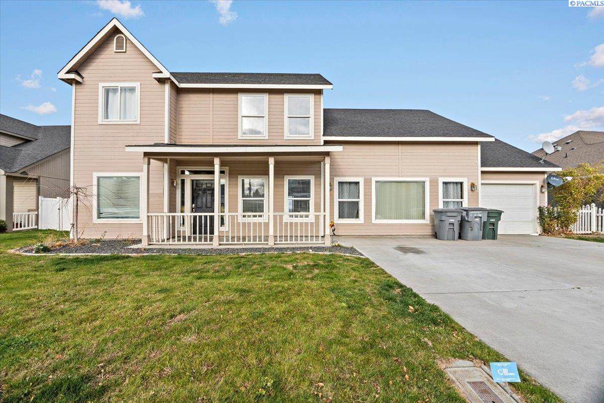 734 Canyon Street - Photo 1