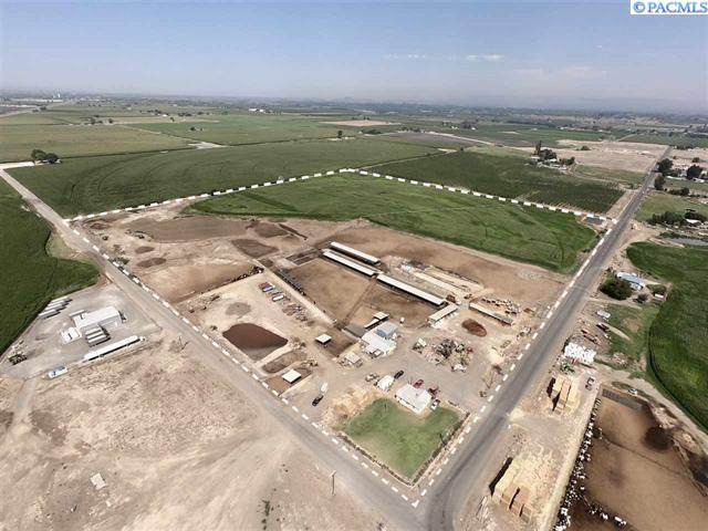 1070 Bus Road - Photo 1