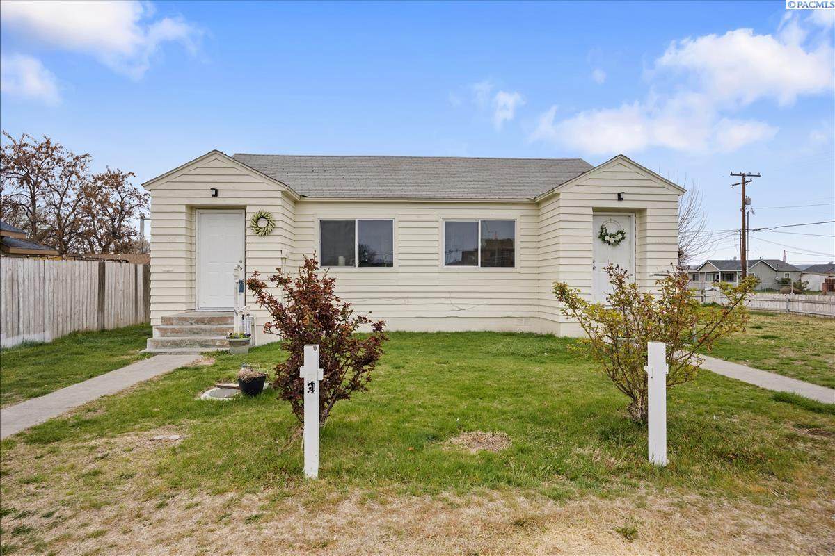 1318 Ainsworth - Photo 1
