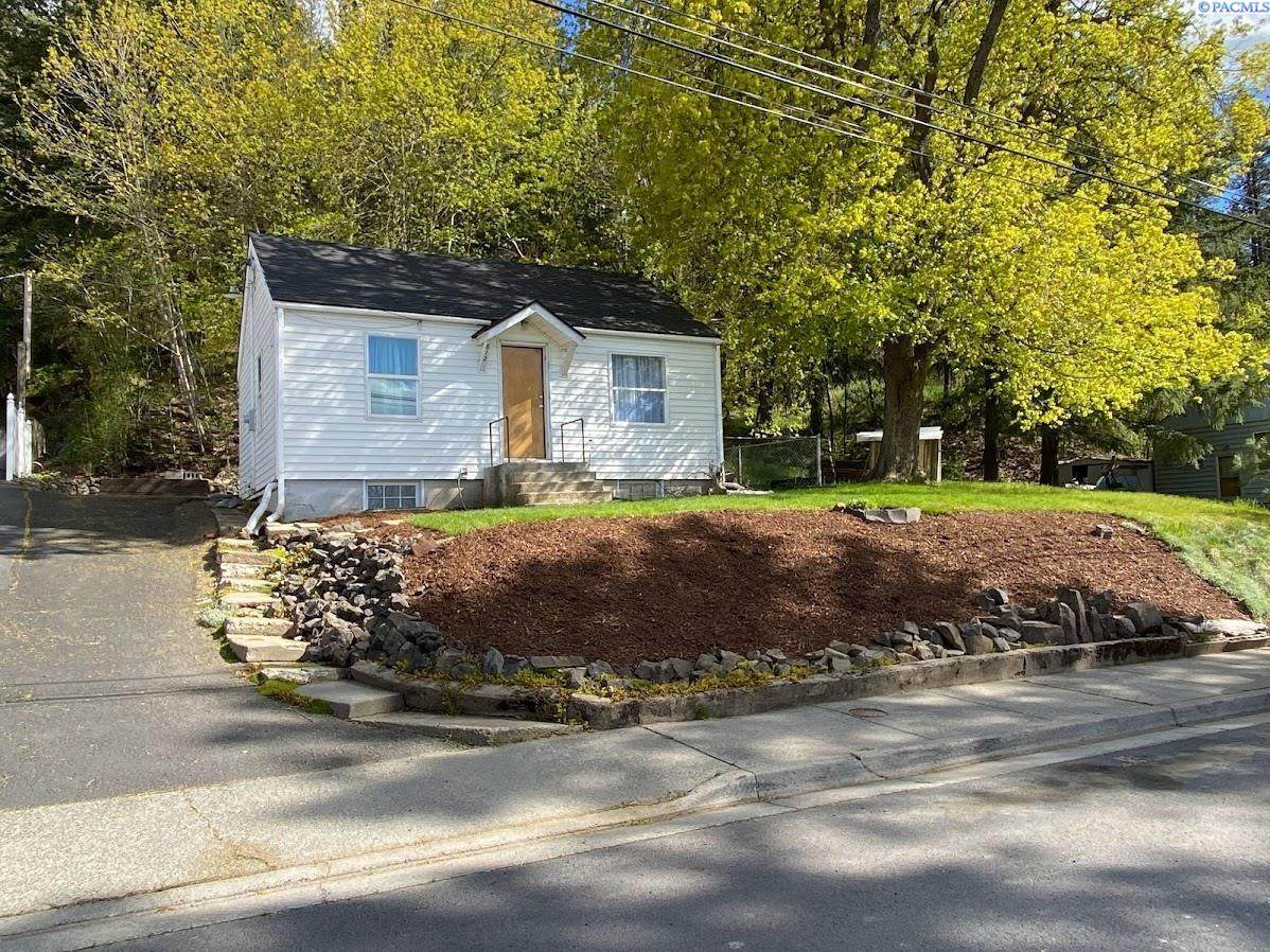 812 Park St. - Photo 1