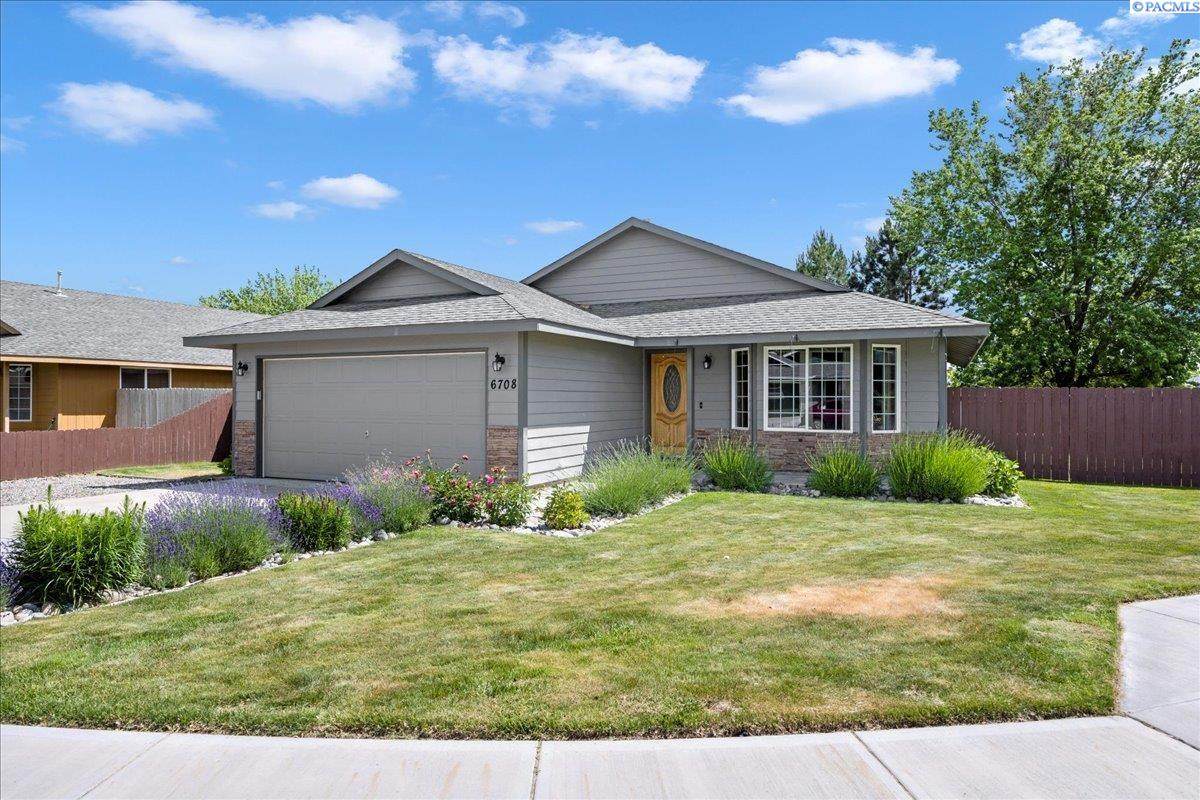 6708 Robinson Dr - Photo 1
