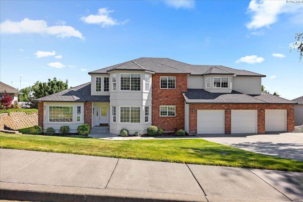 354 Adair Drive - Photo 1