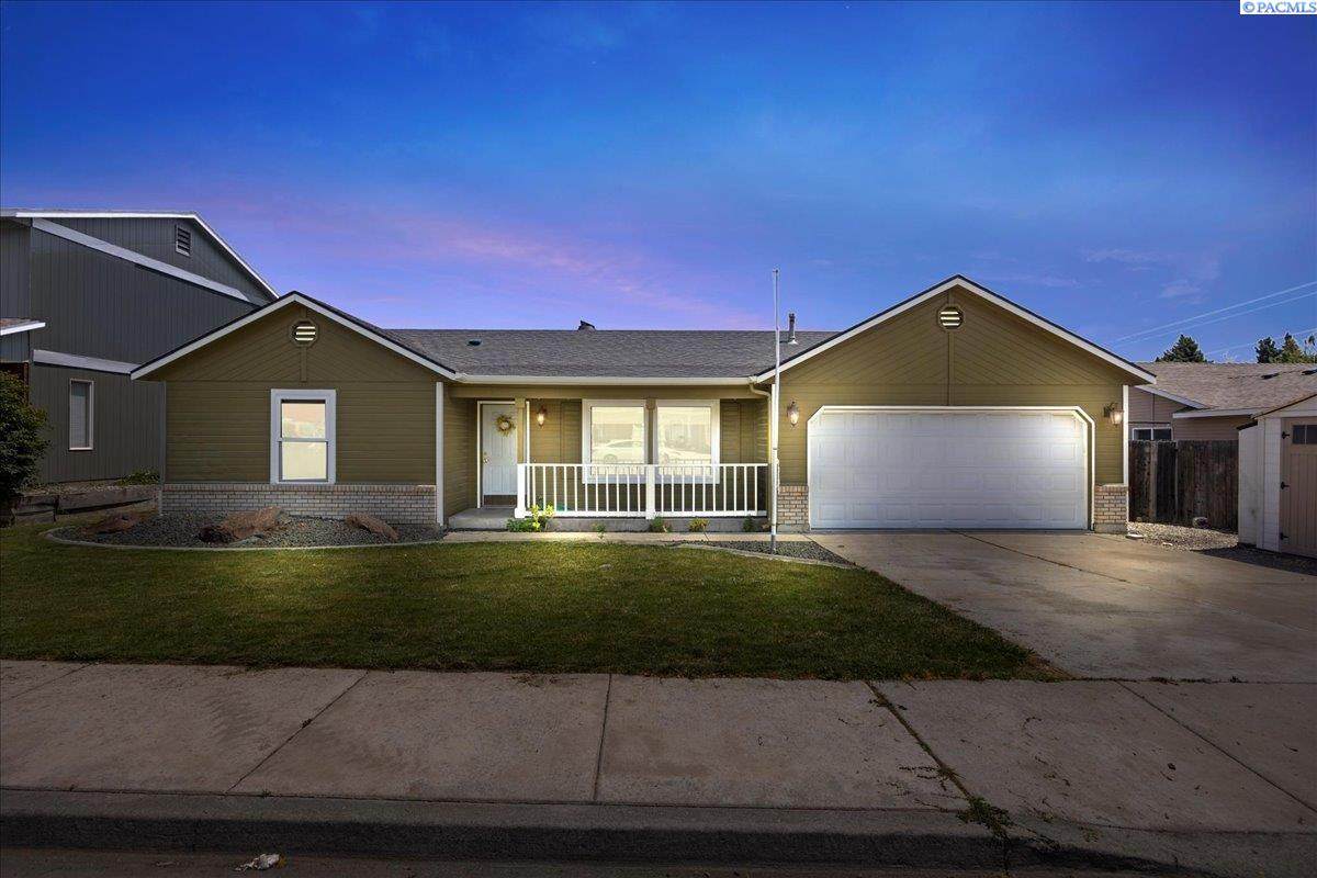 913 Arthur Pl - Photo 1