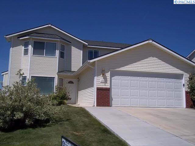 1705 Canyon View Dr - Photo 1