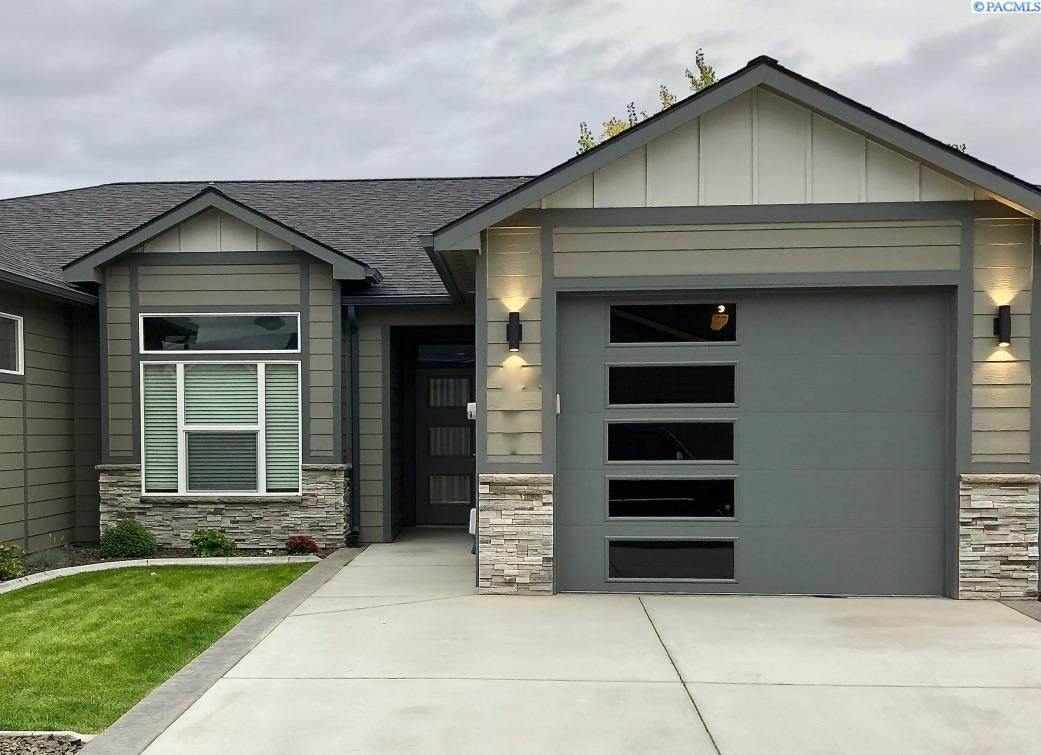 2725 Friesian Ct - Photo 1