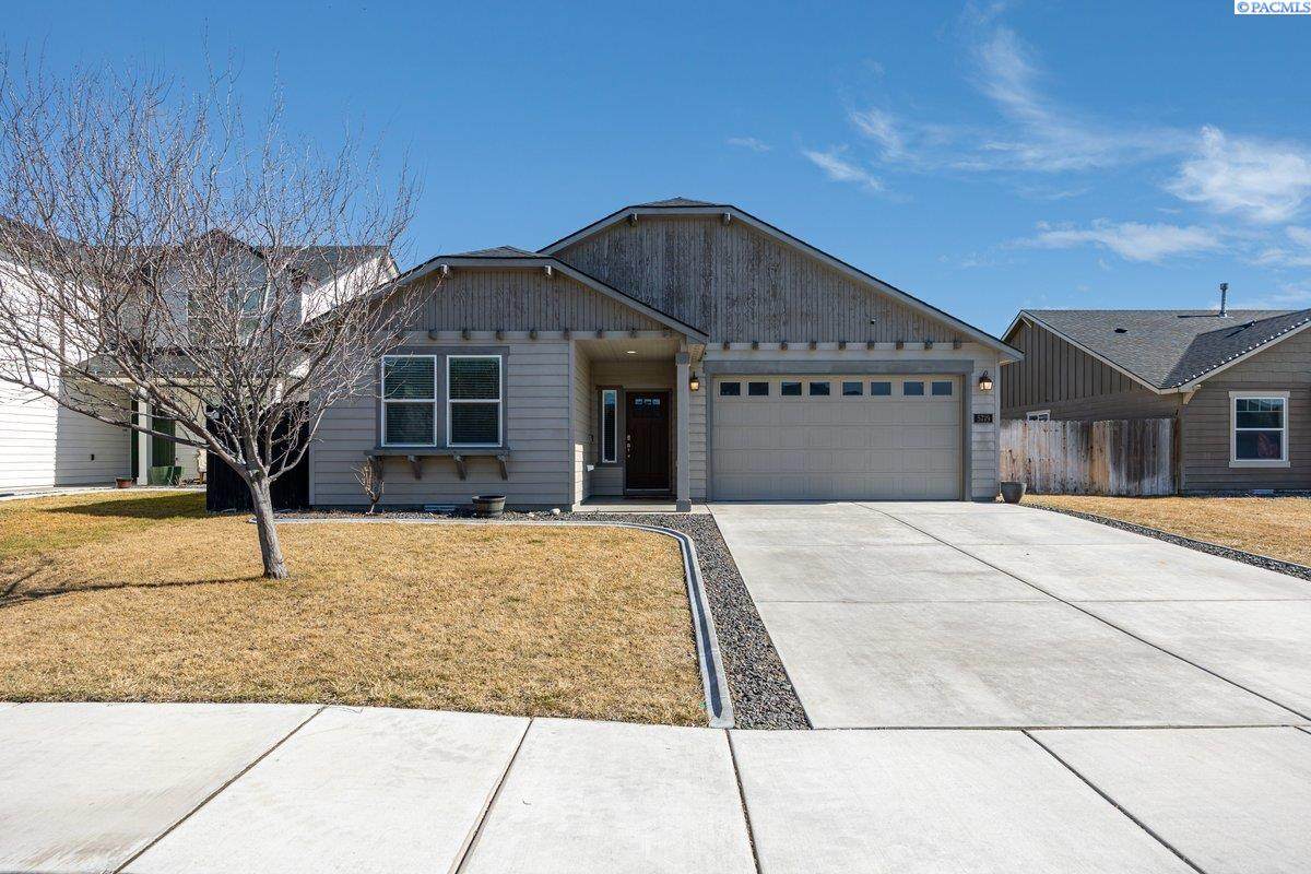 5719 Middle Fork St. - Photo 1