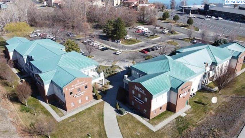 303 Bradley - Photo 1