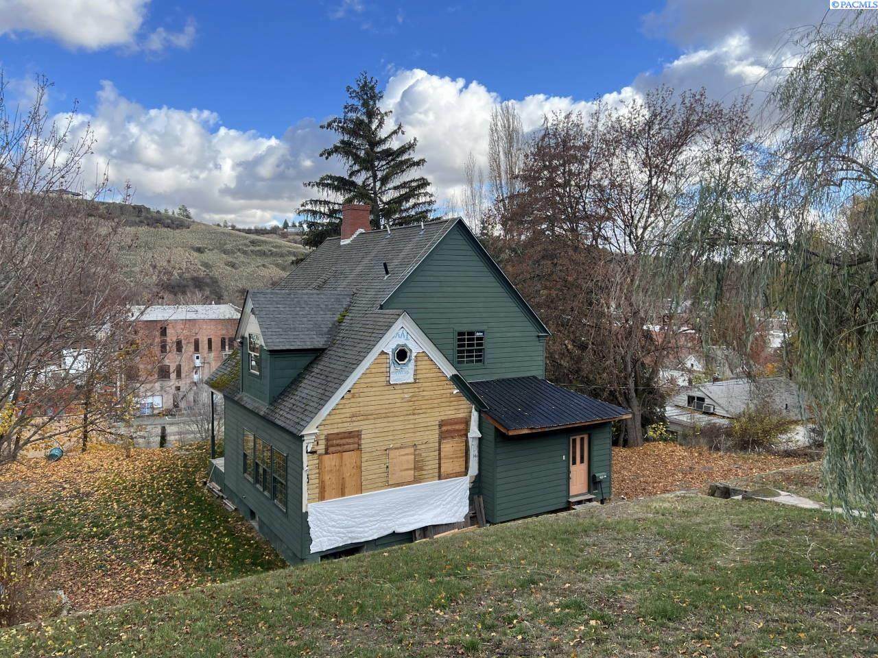 205 West Street - Photo 1