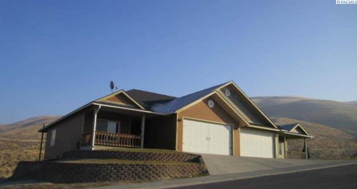 1350 Rohman Drive - Photo 1