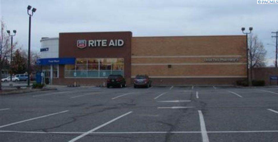 215 4th - Photo 1