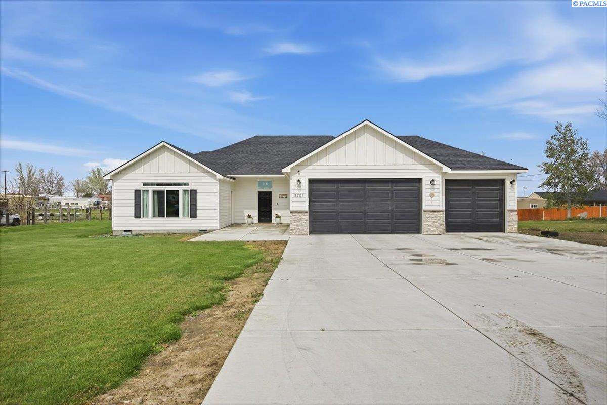 3701 Ivy Rd - Photo 1